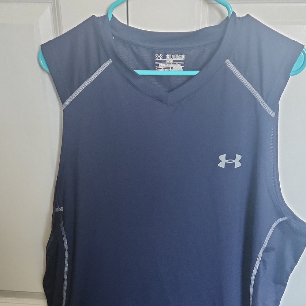 Under Armour Dark Blue Athletic Tank
